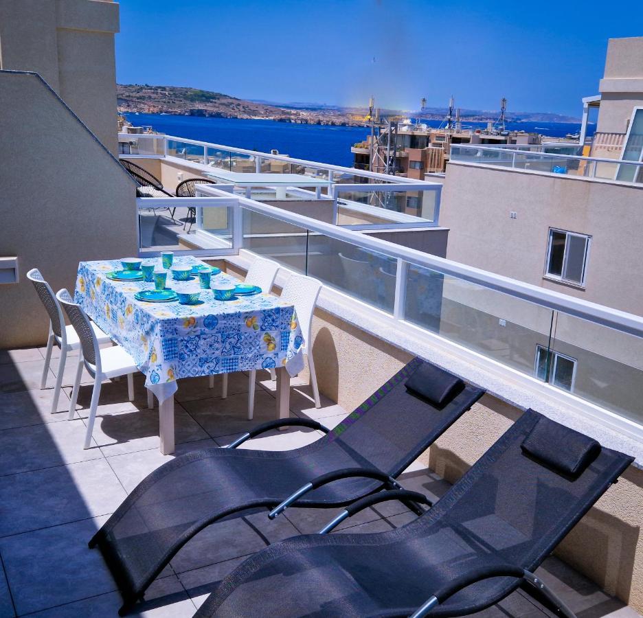 Appartamento Sea View New Penthouse Terrace & Garage Parking St. Paul's Bay Esterno foto