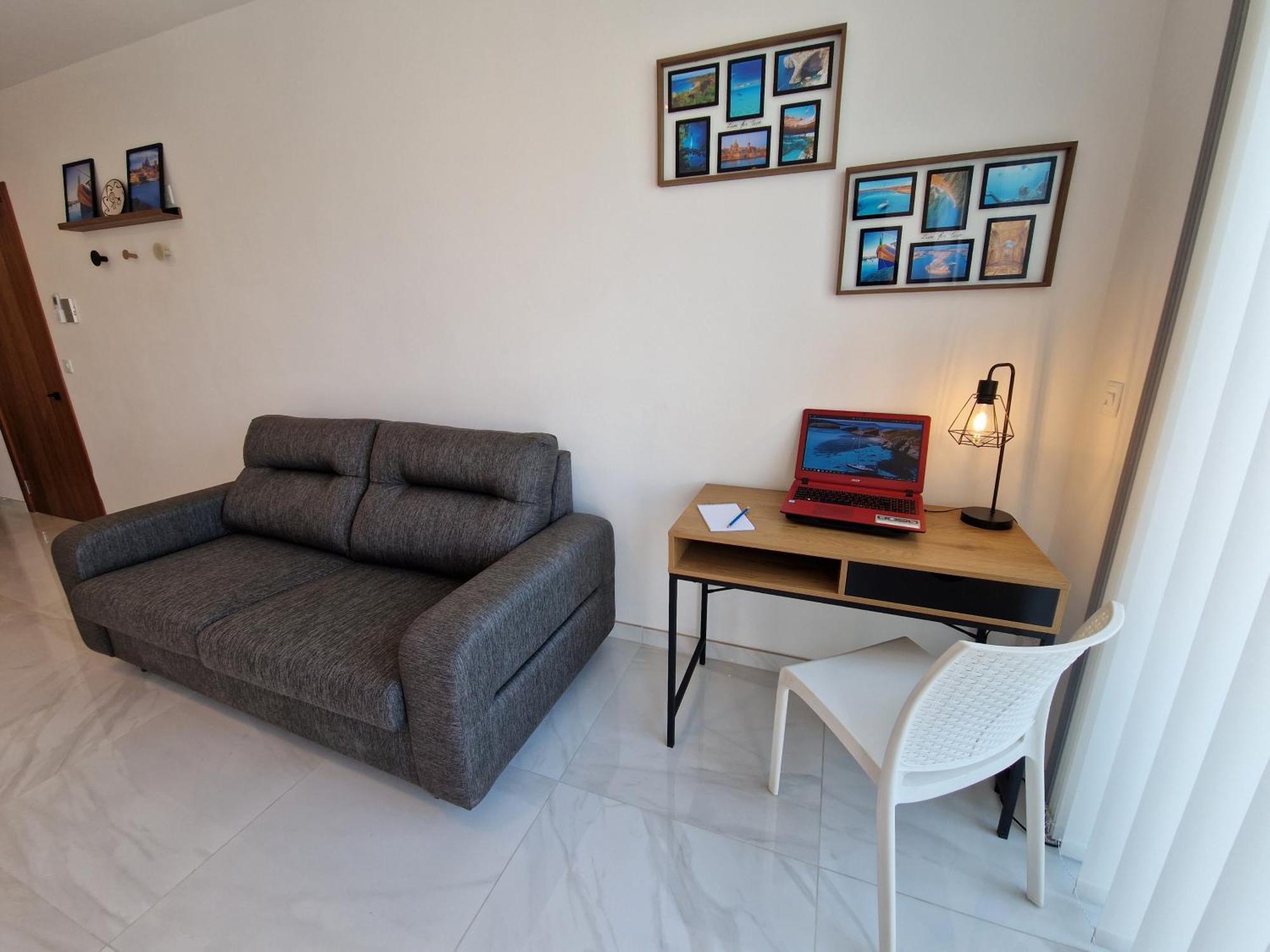 Appartamento Sea View New Penthouse Terrace & Garage Parking St. Paul's Bay Esterno foto